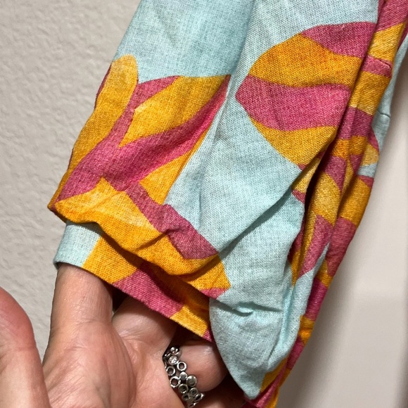 DRESS TO V-Neck Floral Linen Blend Maxi Dress - Picture 8 of 13